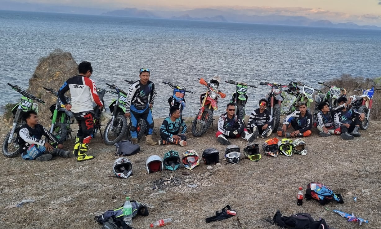 🌊 Ocean Dirtbike Adventure – Coastal Ride Experience 🏝️